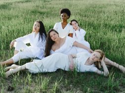 pexels-anna-shvets-4672484