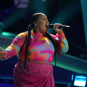 The Voice – Season 25 THE VOICE -- "The Blind Auditions Premiere" Episode 2501 -- Pictured: Ash Haynes -- (Photo by: Casey Durkin/NBC)