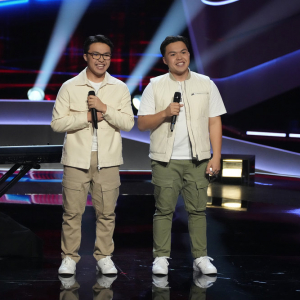The Voice – Season 25 THE VOICE -- "The Blind Auditions Premiere" Episode 2501 -- Pictured: Jeremy Garcia, Justin Garcia -- (Photo by: Casey Durkin/NBC)