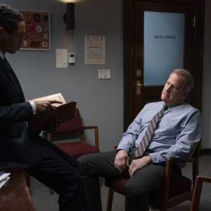 Kyle Beltran (‘Detective Fisher’) and Jeff Daniels (‘Detective Del Harris’) in American Rust: Broken Justice