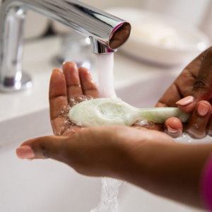 Cleaning The Jade Applicator