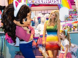 2024-03-USH-Nicky_Hilton_Gabbys_Dollhouse_025