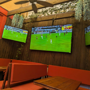 Blue Birdy Restaurant West Hollywood