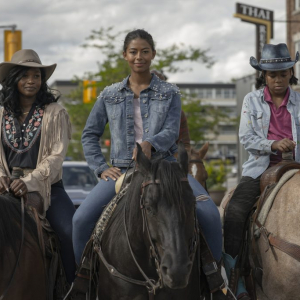 Janelle (Sagine Sémajuste) and Jolie (Kaya Coleman) in BEYOND BLACK BEAUTY Photo Credit: Lindsay Sarazin/Prime Video © AMAZON CONTENT SERVICES LLC