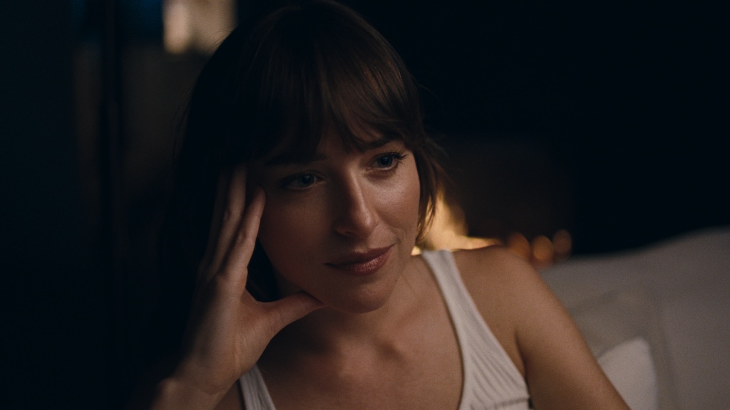 Dakota Johnson in SPLITSVILLE